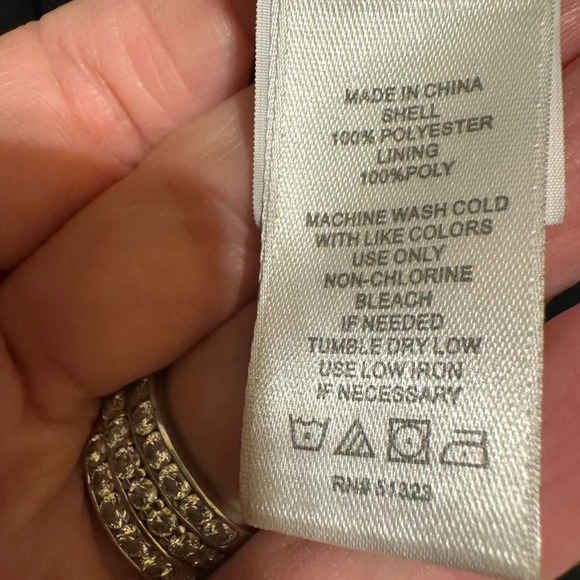 1. State Black Long Sleeve Smocked Detail Button Down Blouse Sz XXL - Picture 6 of 9